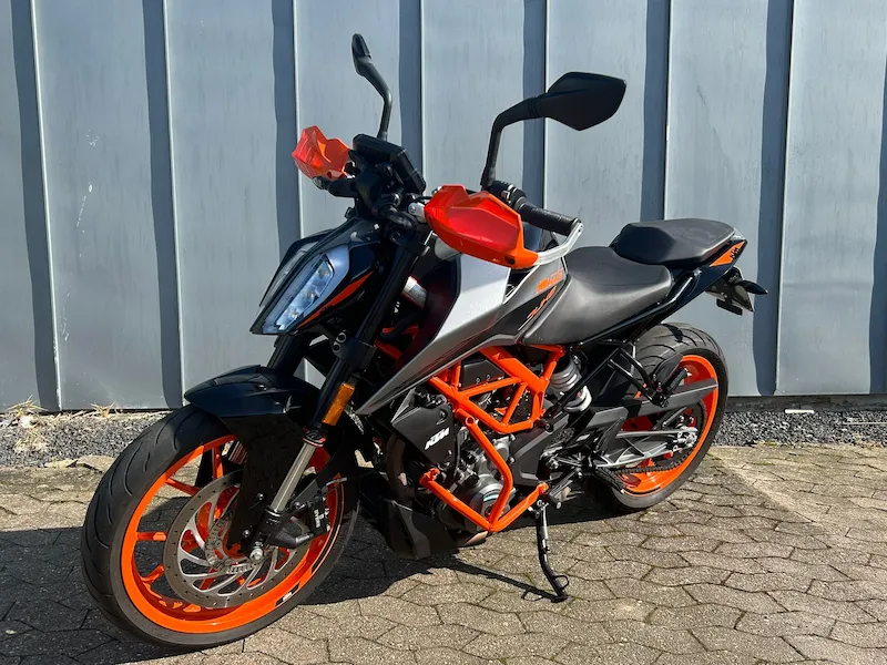 Fahrzeug Fahrschule Gittke