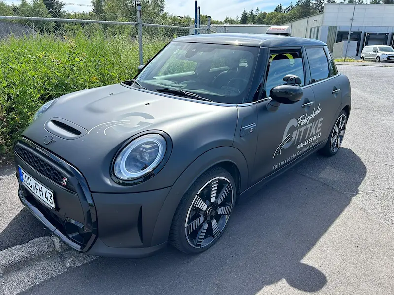 Fahrschulauto Mini B